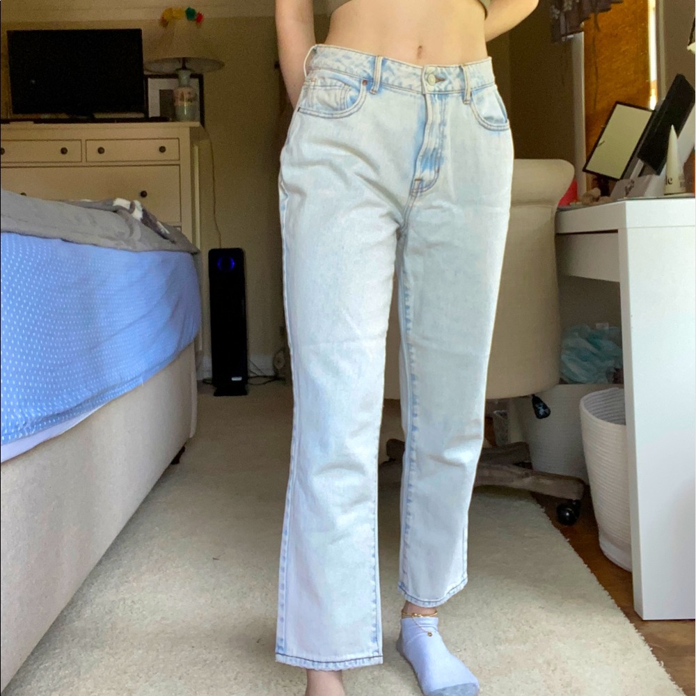 Light Wash Mom Jeans